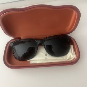 Gucci glasses
